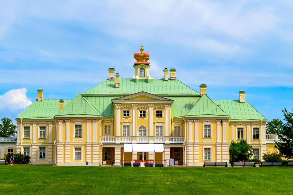 Большой Меншиковский дворец в Ораниенбауме